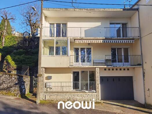 Maison de ville à vendre 212 000 € 5 pièces 3 chambres 151 m² 215 m² de terrain Saint Geraud Aurillac 15000