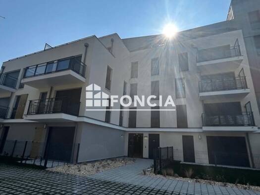 Appartement à louer 1 690 € 3 pièces 2 chambres 78,1 m² 4ème étage Division Leclerc Châtenay-Malabry 92290