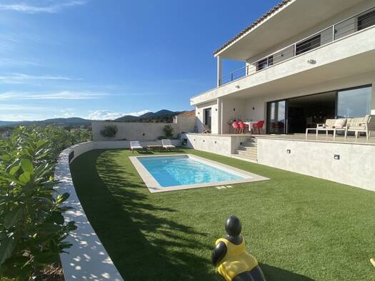 Villa à vendre 1 150 000 € 5 pièces 4 chambres 160 m² 567 m² de terrain Sainte-Maxime 83120
