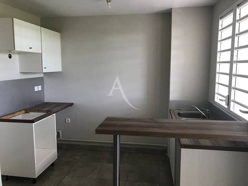Maison à vendre, 81m², FORT DE FRANCE