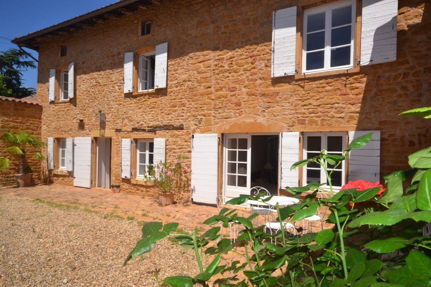 Maison à vendre, 350m², VILLE SUR JARNIOUX