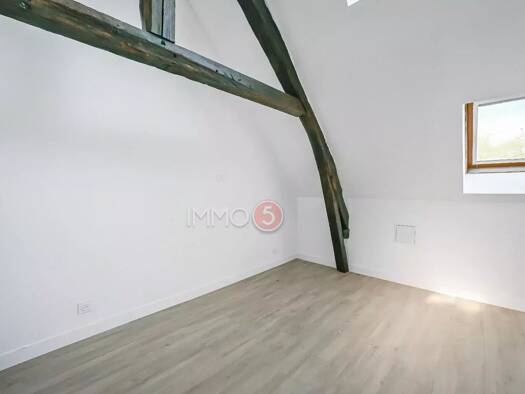 Appartement à louer 460 € 1 pièce 15 m² Beauvais 60000