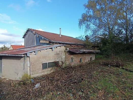 Maison à vendre 43 000 € 3 pièces 2 100 m² de terrain Maffrecourt 51800