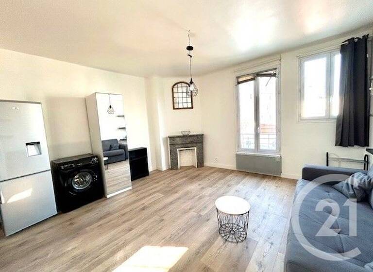 Appartement à louer 950 € 1 pièce 23,5 m²<br/>superficie 2ème<br/>étage Issy les Moulineaux 92130