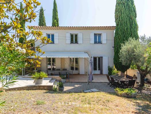 Maison à vendre 575 000 € 5 pièces 4 chambres 137 m² 520 m² de terrain Peyriere Pertuis 84120