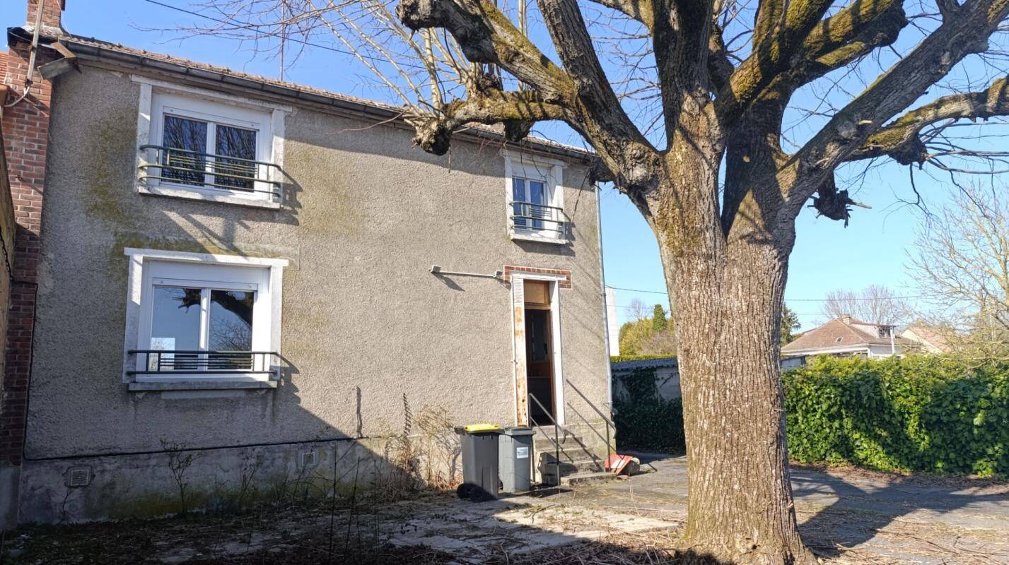 Maison à vendre, 106m², FERE CHAMPENOISE
