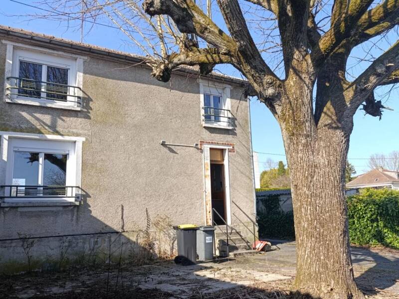 Maison à vendre, 106m², FERE CHAMPENOISE