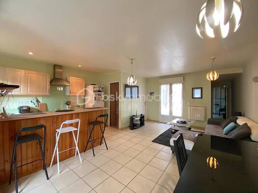 Maison de plain-pied à vendre 265 000 € 3 pièces 1 chambre 61 m² 149 m² de terrain Birambits Bègles 33130