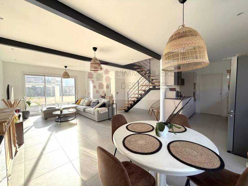 Maison à louer, 113m², PESSAC