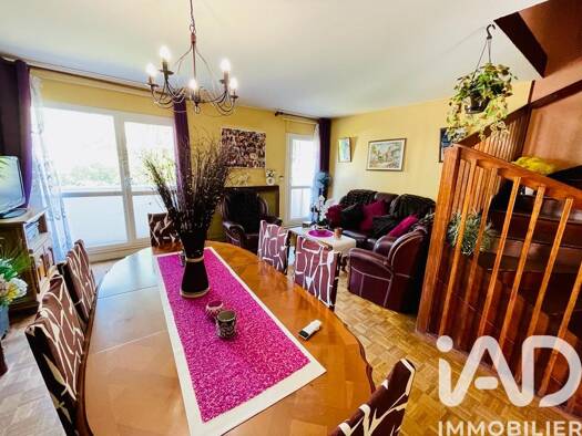 Maison à vendre 260 000 € 5 pièces 3 chambres 89 m² Trait d'Union Bouffémont 95570