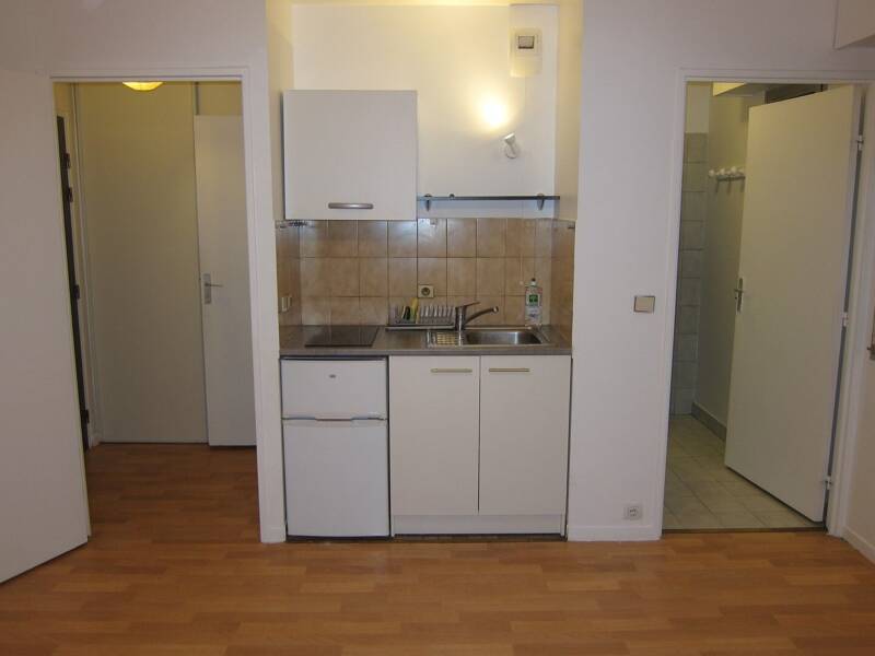 Maison à louer, 21m², PARIS 14E