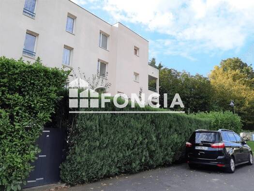 Appartement à louer 885 € 3 pièces 2 chambres 63,3 m² 2ème étage Anatole France Sarcelles 95200