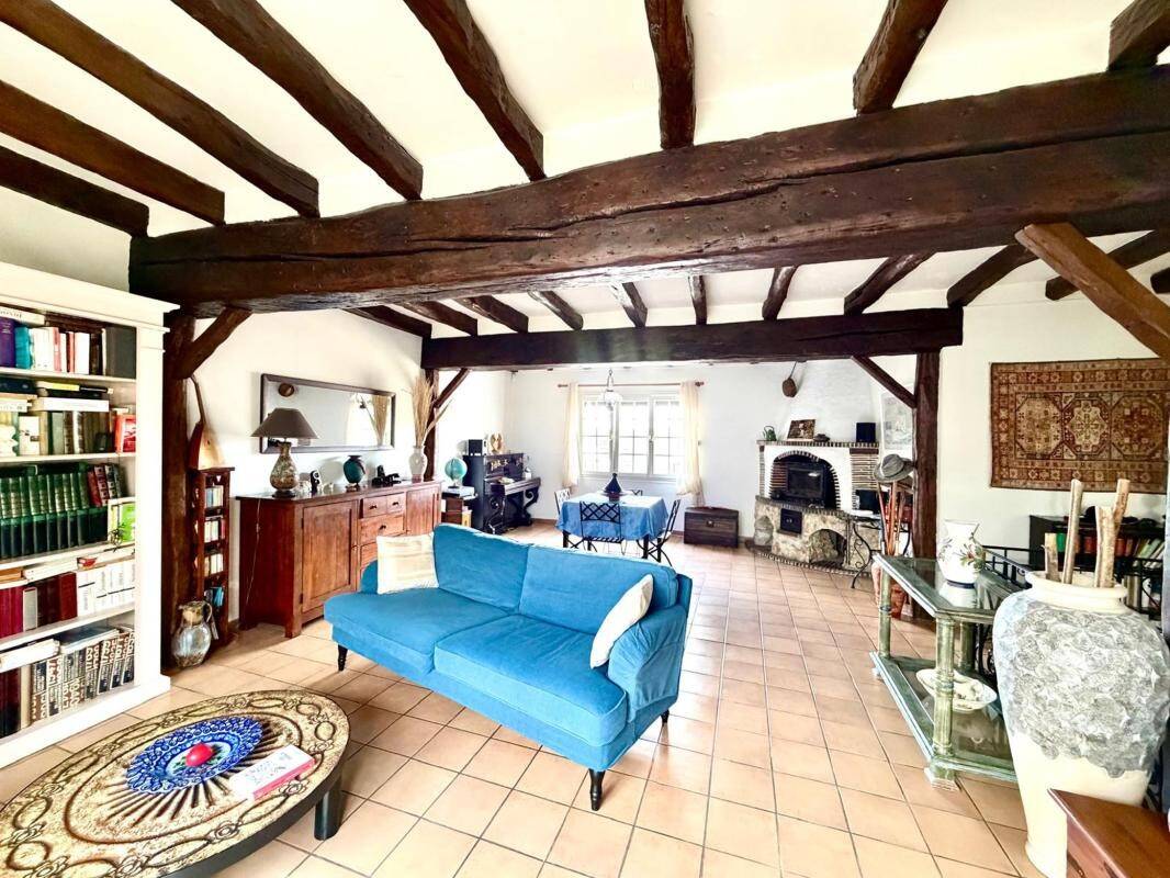 Maison à vendre, 137m², JUZIERS