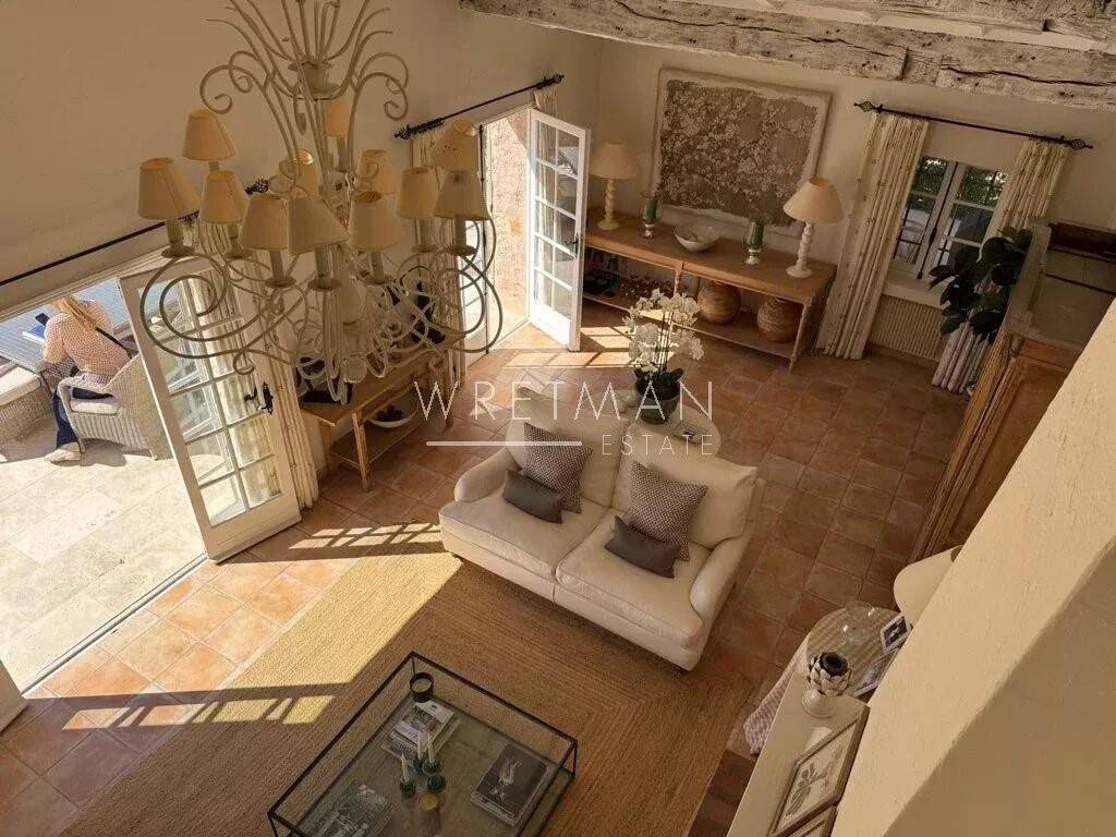 Maison à vendre, 310m², TOURRETTES SUR LOUP