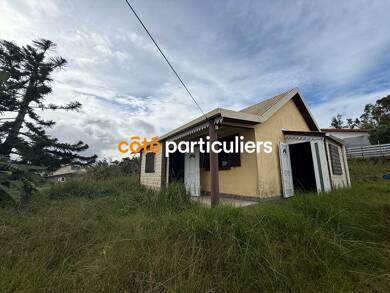 Maison à vendre 235 400 € 3 pièces 1 chambre 56 m² 1 173 m² de terrain Le Tampon 97418