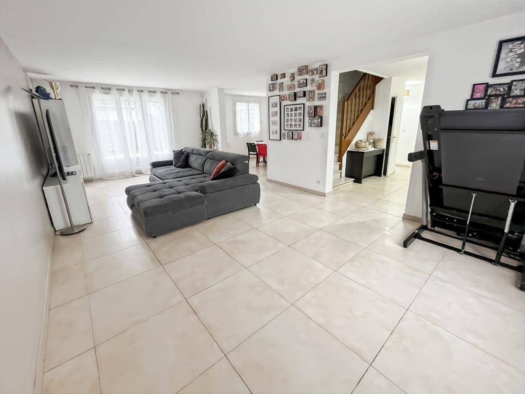 Maison à vendre, 166m², CERGY