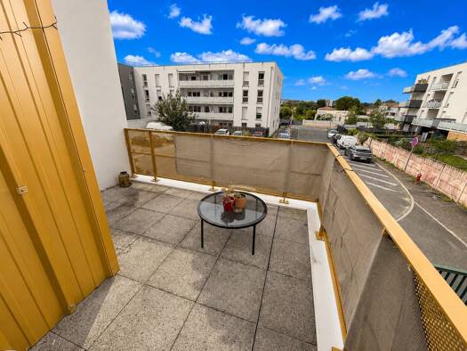 Appartement à vendre 160 000 € 2 pièces 1 chambre 39 m² Étage 1/3 Villenave-d'Ornon 33140