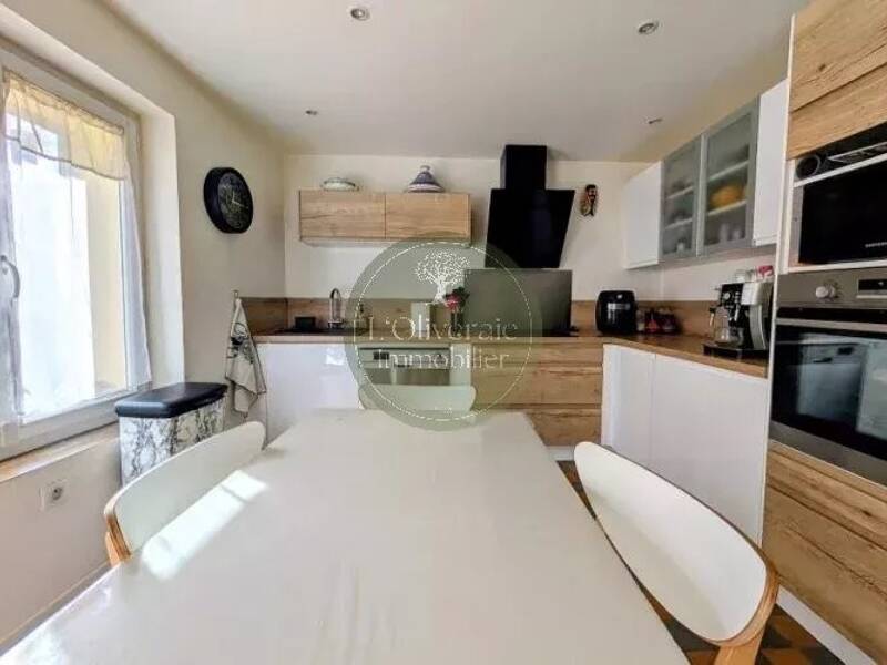 Maison à vendre, 76m², PEYPIN