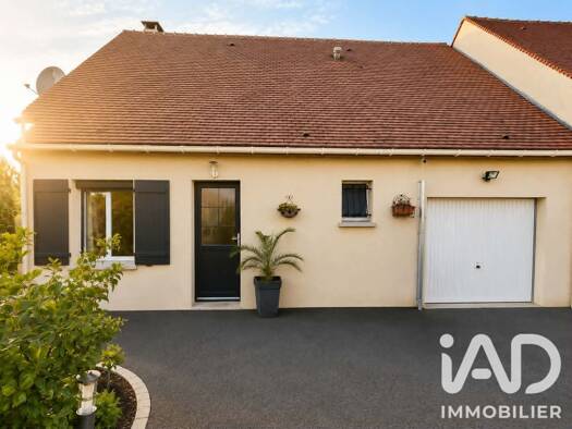 Maison à vendre 250 000 € 5 pièces 3 chambres 96,77 m² 732 m² de terrain Amponville 77760