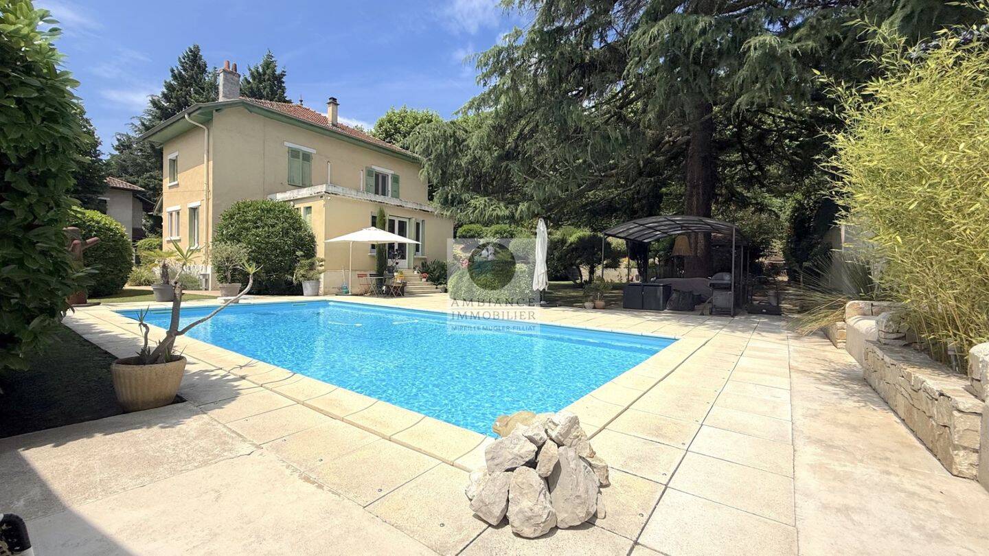 Maison à vendre, 174m², LA VOULTE SUR RHONE