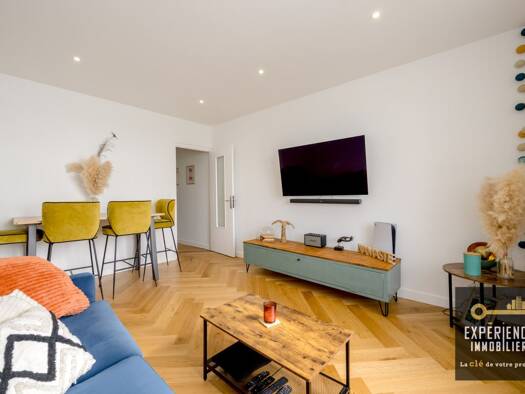 Appartement à vendre 239 172 € 4 pièces 2 chambres 56 m² RDC/2 Plerin 22190