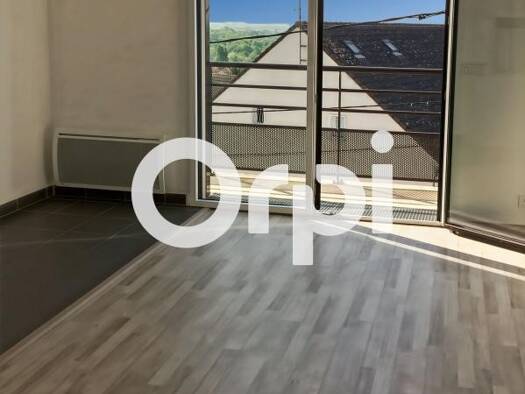Appartement à louer 608 € 1 pièce 22,4 m² 2ème étage dès le 18/08/2025 Ouest Centre Sud Dammartin-en-Goële 77230