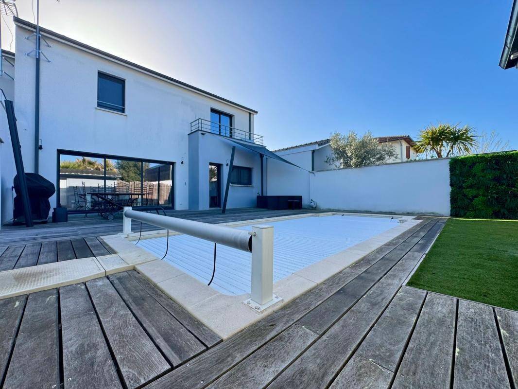 Maison à vendre, 143m², MERIGNAC