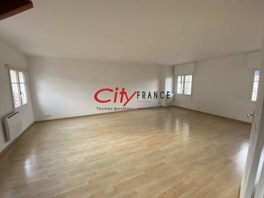 Duplex à louer 2 550 € 4 pièces 3 chambres 90,8 m² 2ème étage Saint-Germain-en-Laye 78100