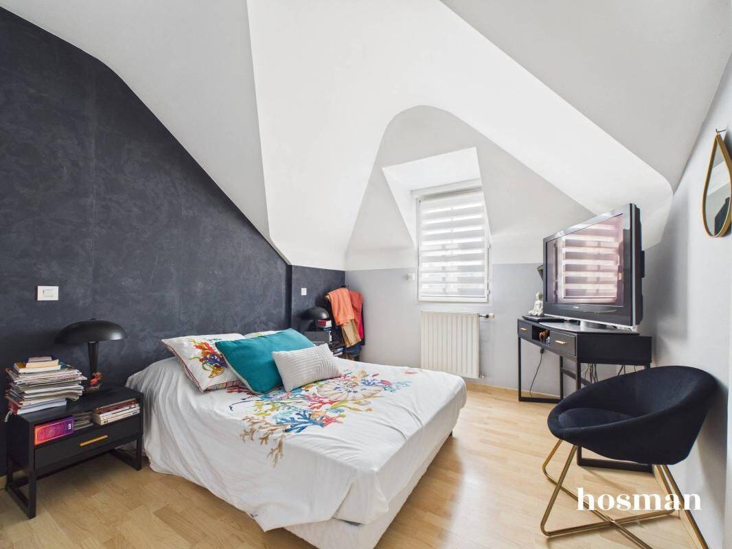 Maison de 135m² avec 4 chambres, jardin paysagé et garage - Beau — 12