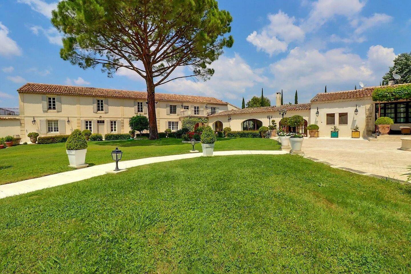 Maison à vendre, 900m², MAUSSANE LES ALPILLES
