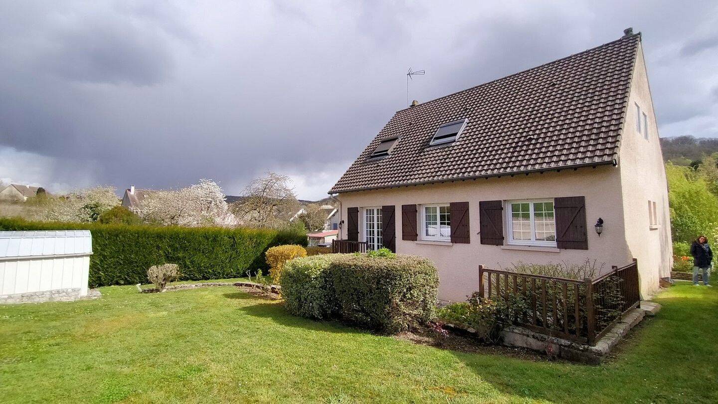 Maison à vendre, 145m², FOLLAINVILLE DENNEMONT