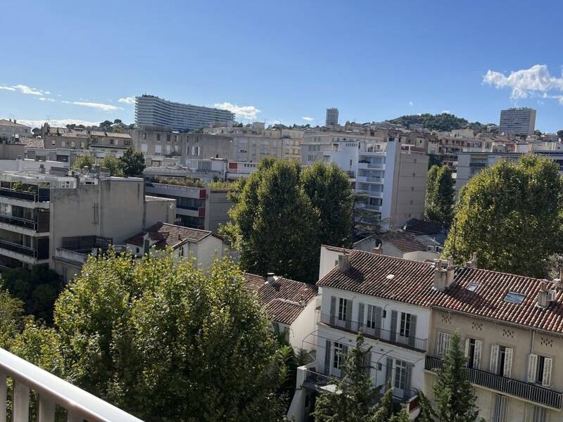 Maison à louer, 94m², MARSEILLE 8E