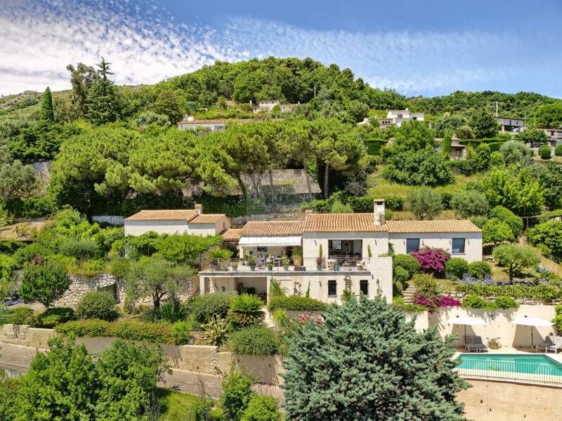 Maison à vendre, 223m², TOURRETTES SUR LOUP