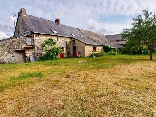 Maison à vendre 199 500 € 5 pièces 4 chambres 121 m² 800 m² de terrain Ancenis-Saint-Géréon 44150