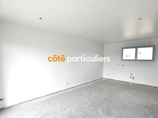 Appartement à louer 780 € 3 pièces 2 chambres 65 m² 1er étage Le Folgoët 29260