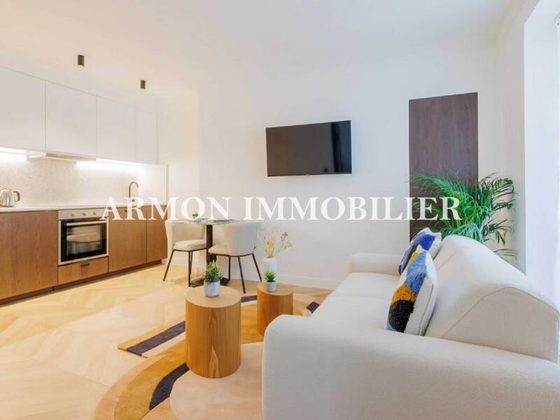 Maison à louer, 30m², PARIS 8E