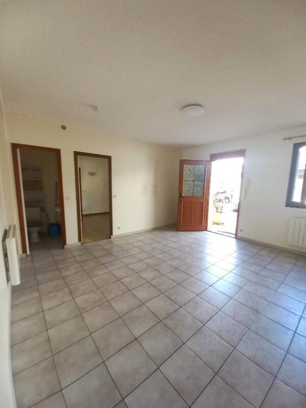 Maison à louer, 49m², SAINT MAUR DES FOSSES