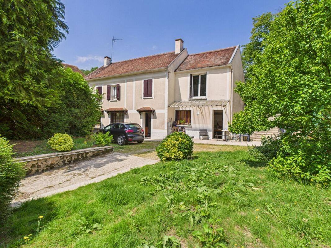 Maison à vendre, 150m², SAINT CYR SUR MORIN