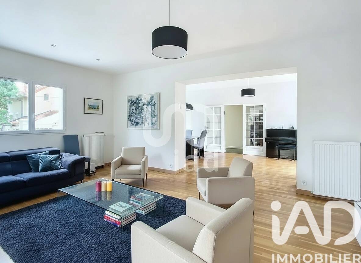 Maison à vendre, 143m², SAINT MAUR DES FOSSES