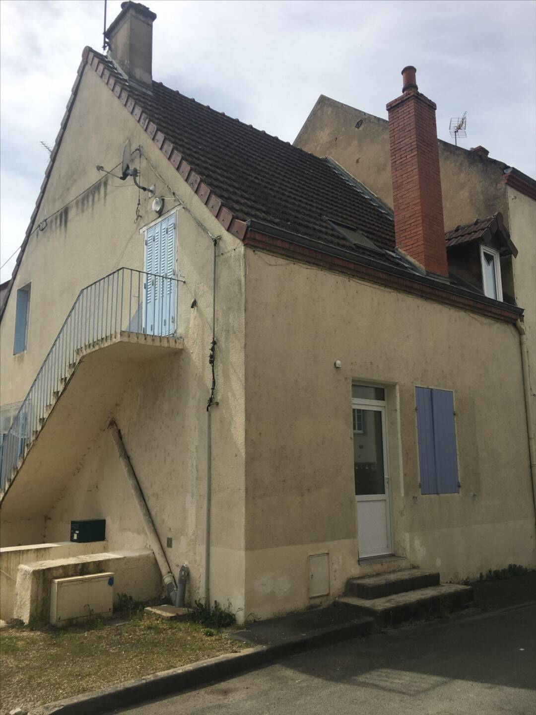 Maison à louer, 91m², GENELARD