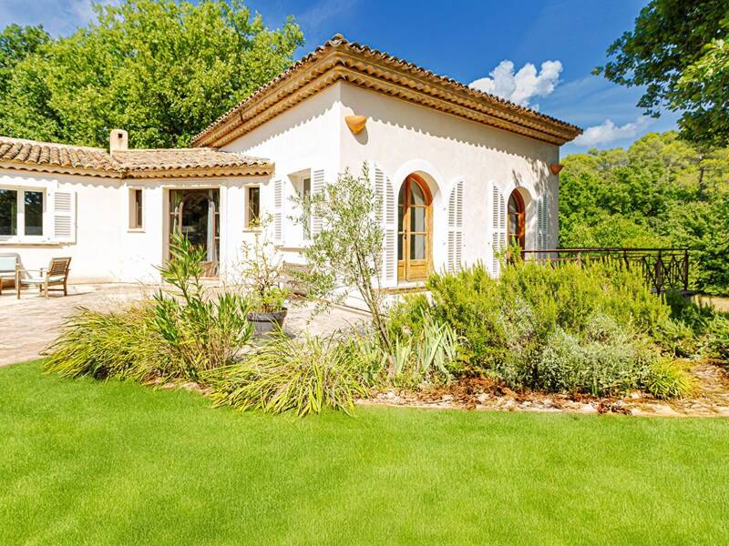 Maison à louer, 236m², FUVEAU