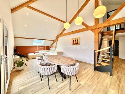 Duplex à vendre 599 000 € 4 pièces 3 chambres 97,7 m² Étage 1/1 Lathuile 74210