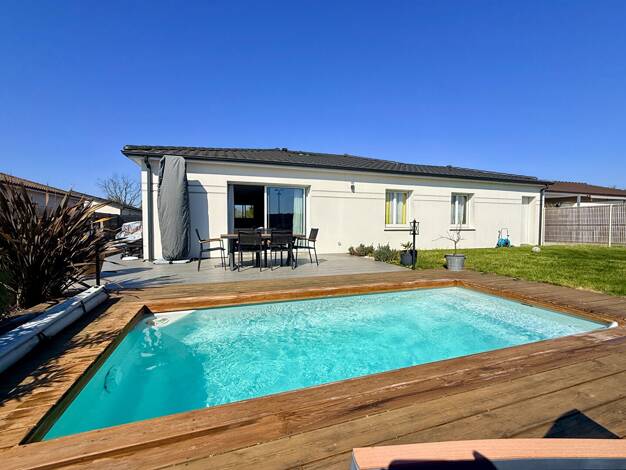 Maison à vendre 347 000 € 4 pièces 3 chambres 98 m² 604 m² de terrain La Terrasse Saint-Loubès 33450