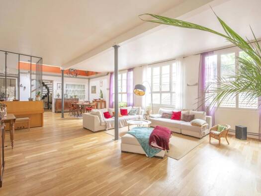 Loft à vendre 988 000 € 3 chambres 206 m² 2 étages Père Komitas Chaville 92370