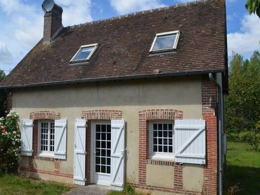 Maison à vendre 108 000 € 2 pièces 1 chambre 45 m² 1 094 m² de terrain Centre Ville L'Aigle 61300