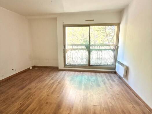 Studio à vendre 83 000 € 1 pièce 24 m² Étage 2/5 Marseille 10ème arrondissement 13010