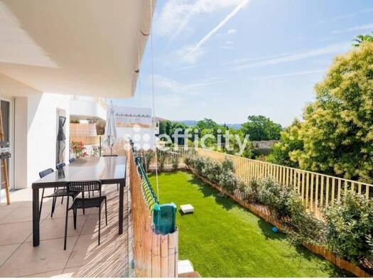 Appartement à vendre 225 000 € 3 pièces 2 chambres 65 m² 1er étage Saint Henri Marseille 16ème arrondissement 13016
