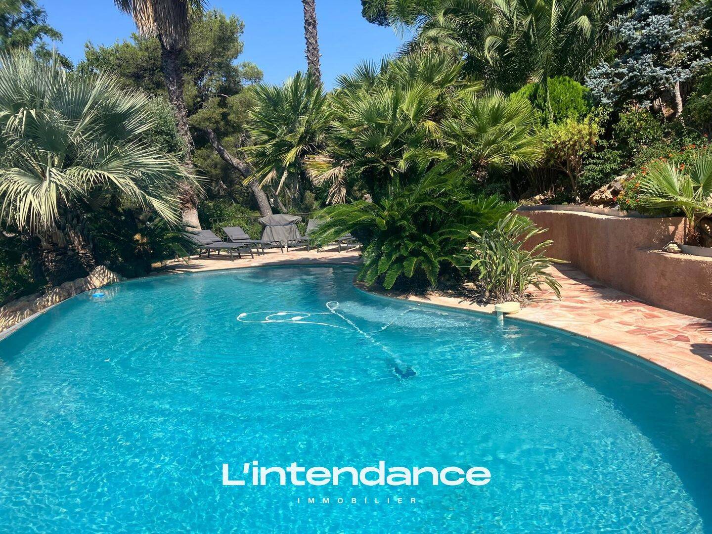 Maison à vendre, 195m², HYERES