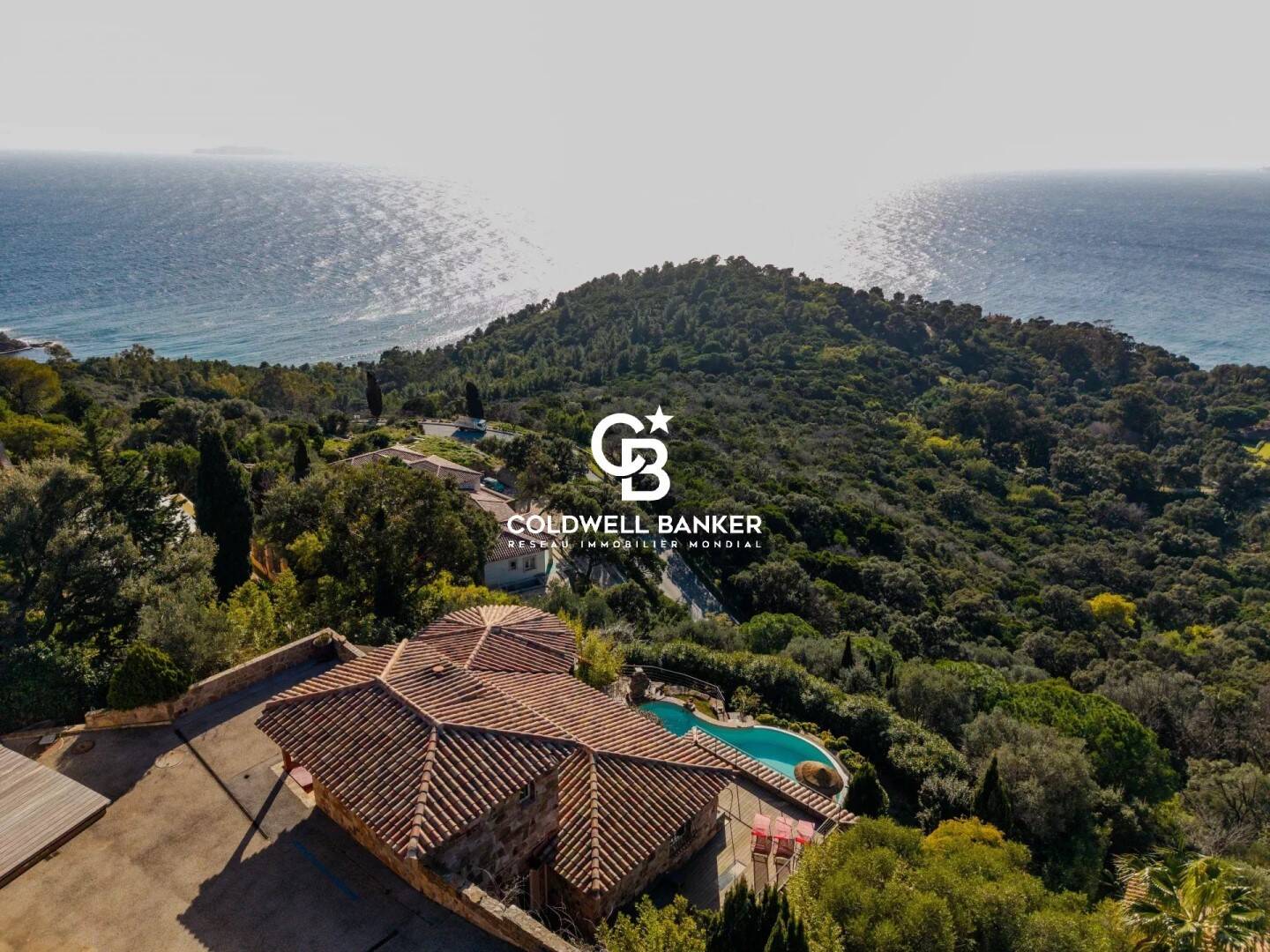 Maison à vendre, 386m², RAYOL CANADEL SUR MER