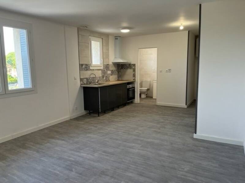 Maison à louer, 28m², SORGUES